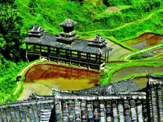 貴州旅游花多少錢_貴州九月旅游_貴州游跟團多少錢