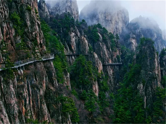  栾川老君山巴士1日游>峰林仙境,十里画屏_洛阳_出发