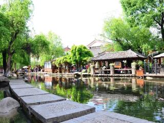 云南大理麗江最佳旅游路線(xiàn)_云南大理麗江旅游價(jià)格多少跟團(tuán)_云南大理麗江游花多少錢(qián)