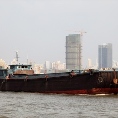黄浦江