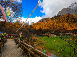 稻城亚丁随团游_稻城亚丁游旅游团_近期到稻城亚丁旅游