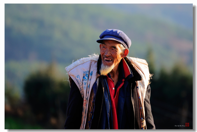彩云之南,上帝落在人间的调色板_东川红土地景区游记_途牛