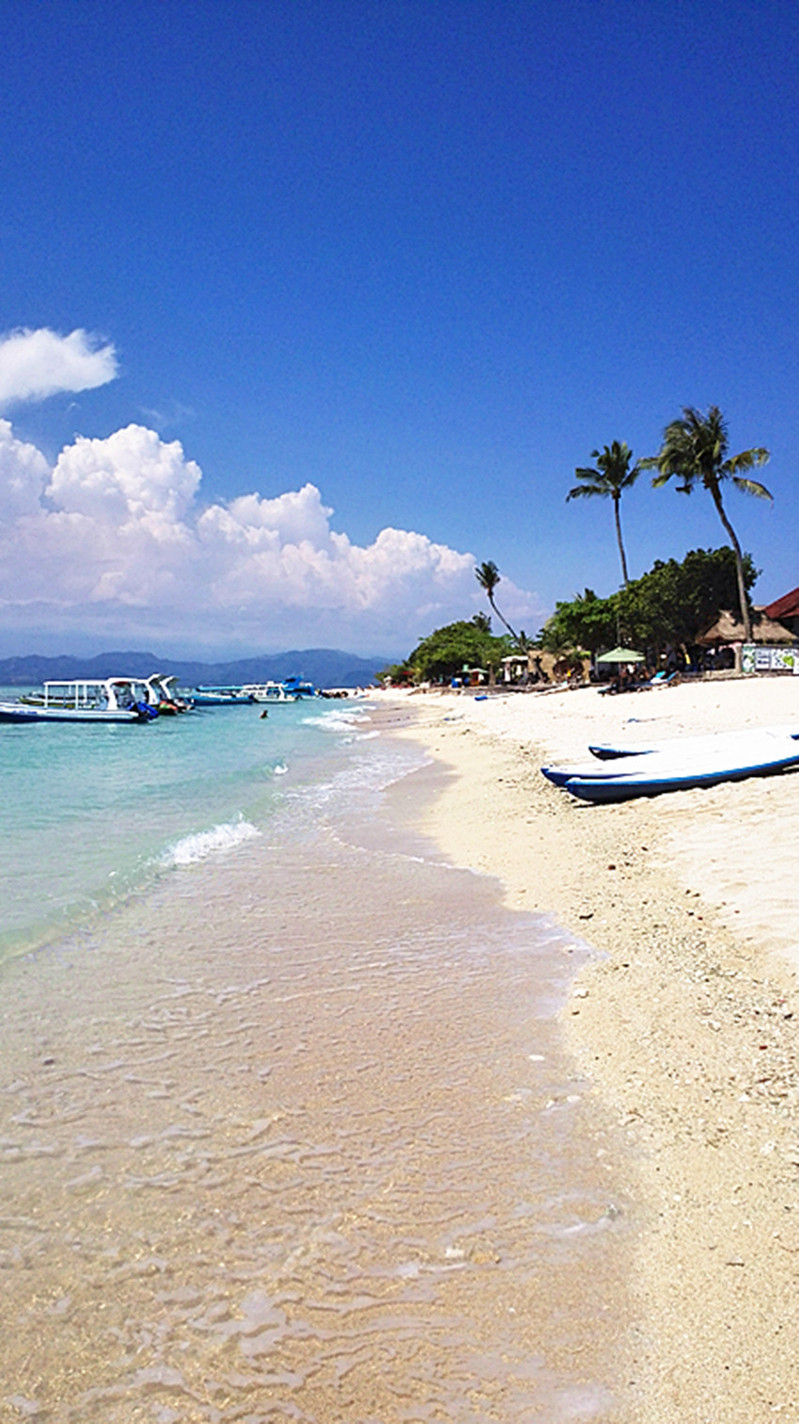 一场说走就走的旅行,巴厘岛最美的无边泳池 高性价比海边bbq