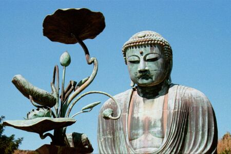 <镰仓鹤冈八幡宫+镰仓大佛+小町通+镰仓高校前站+江之岛一日游>2人成团，东京酒店接送，中日双语司导，青春回忆（当地参团）