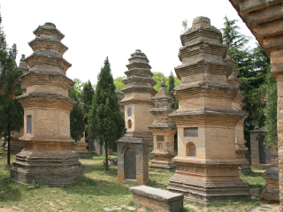 河南云臺(tái)山游報(bào)價(jià)_去河南云臺(tái)山旅游_河南云臺(tái)山旅游多少錢