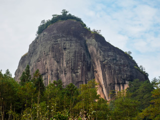 廈門(mén)鼓浪嶼旅游要多少錢(qián)跟團(tuán)_去廈門(mén)鼓浪嶼旅游怎么走_(dá)廈門(mén)鼓浪嶼九月旅游