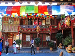 暑假云南瀘沽湖游價格_香港旅游團云南瀘沽湖_云南瀘沽湖旅游價格
