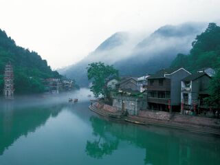 張家界四日游_張家界五日游_張家界旅游幾月份最便宜