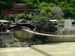 跟團(tuán)四川旅游價(jià)格表_8月四川旅游_四川游組團(tuán)