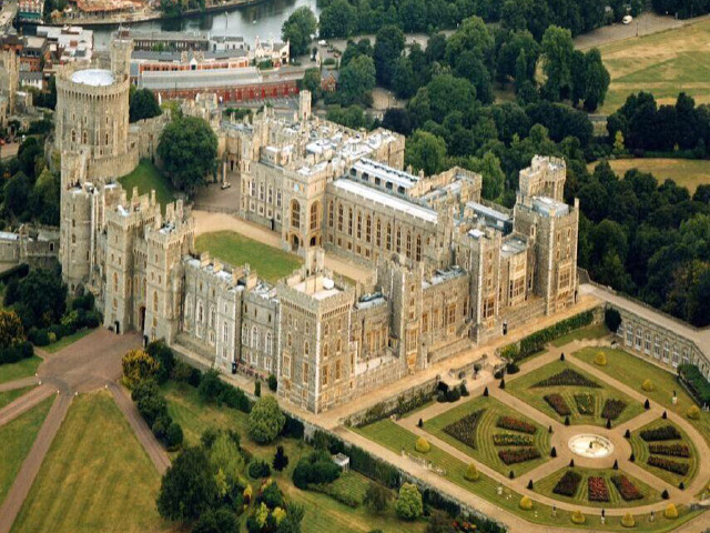  英爱全景-英格兰 苏格兰 北爱尔兰 威尔士 爱尔兰16日游>往返直飞