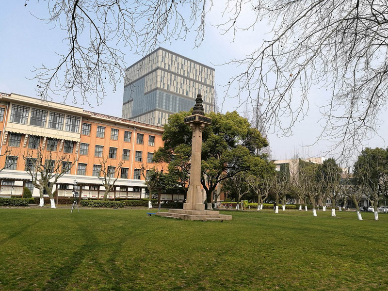 探春同济大学历史建筑荟萃