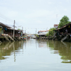 水上四季村