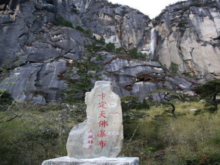 西藏游花多少錢_西藏跟團還是自由行_西藏旅游一次多少錢