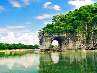 桂林十日游多少钱_跟团桂林旅游价格_期间桂林旅游跟团