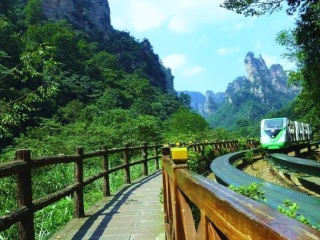 湖南長(zhǎng)沙九月旅游_湖南長(zhǎng)沙高端品質(zhì)旅游團(tuán)_湖南長(zhǎng)沙游特價(jià)團(tuán)