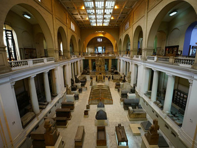 埃及国家博物馆大厅