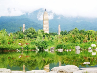 云南香格里拉旅游一次多少錢_跟團云南香格里拉旅游價格表_云南香格里拉旅游團報價2021