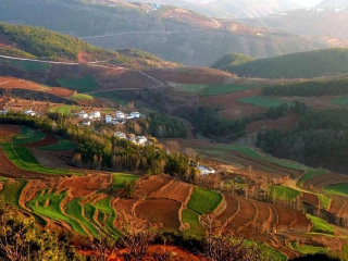 昆明双飞旅游价格_昆明旅游多少钱一个人_旅游昆明跟团