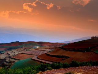 昆明双飞旅游价格_昆明旅游多少钱一个人_旅游昆明跟团