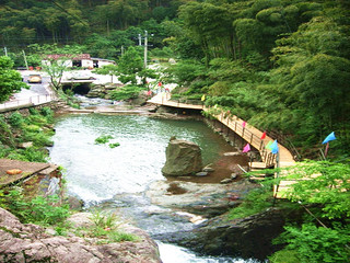  余杭-山沟沟景区-彩虹谷自驾2日游宿余杭黎鹰乡村牧场酒店