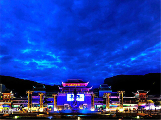 张家界旅游出国旅游_春节前去张家界旅游团_张家界8日旅游团