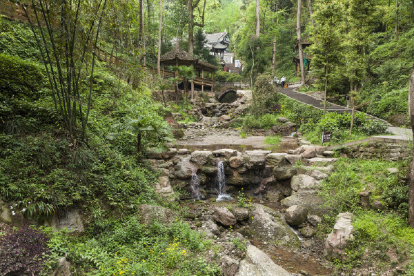 劳动节去青城山穿衣指南_劳动节去青城山穿什