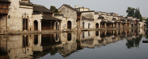 南浔古镇和乌镇哪个好_南浔和乌镇哪个好玩_