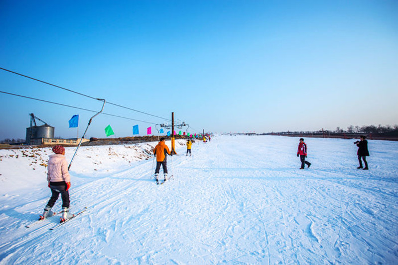 【七道岭滑雪场门票价格】2018朝阳七道岭滑雪场门票