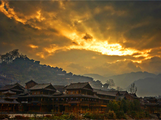 去貴州黃果樹旅游多少錢_深圳到貴州黃果樹旅游報價_貴州黃果樹自由行費用