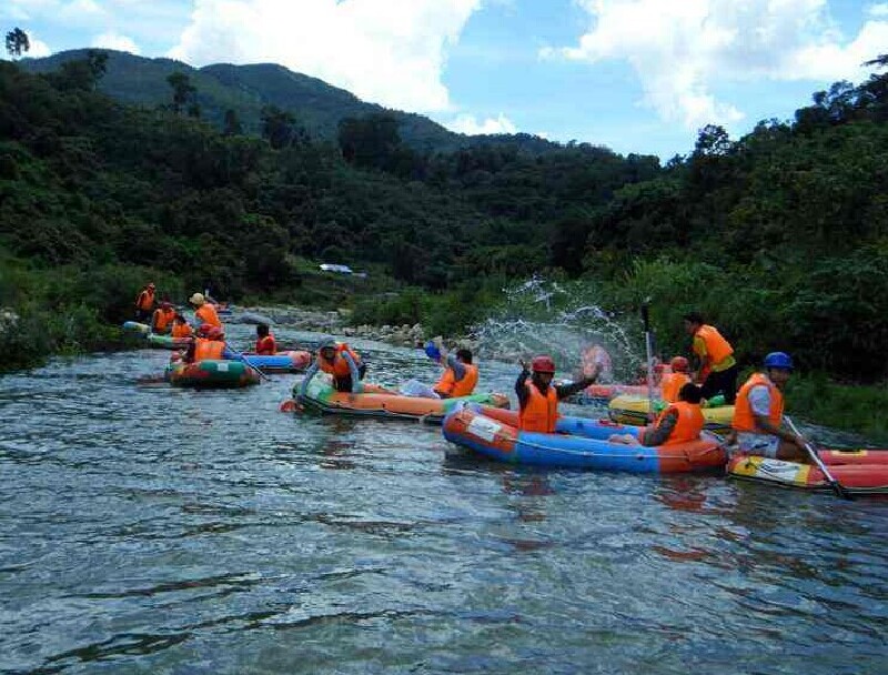 五指山大峡谷漂流