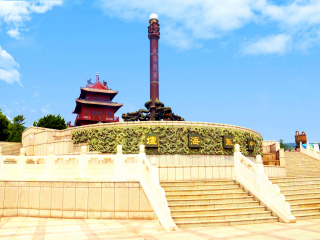 山東青島自由游價(jià)格多少_山東青島報(bào)團(tuán)旅游多少錢(qián)_山東青島九月旅游