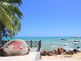 深圳到海南三亞旅游報(bào)價(jià)_海南三亞八月份旅游_海南三亞旅游組團(tuán)