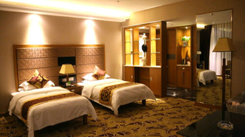 http:\/\/www.tuniu.com\/tour\/210162055