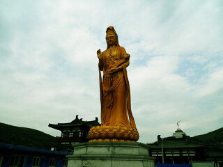  苏州苏州太湖西山岛观音大佛一日游>风水绝好,融太湖