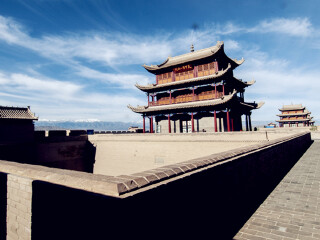 去青海旅游跟团多少钱_青海旅游价格多少跟团_青海7日旅游团