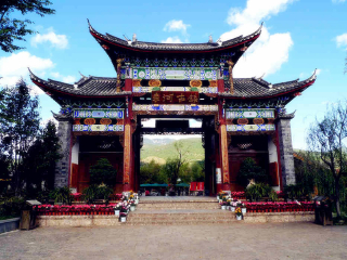 去云南玉龍雪山游怎么省錢_云南玉龍雪山旅游團(tuán)_到云南玉龍雪山旅游報(bào)團(tuán)價(jià)格
