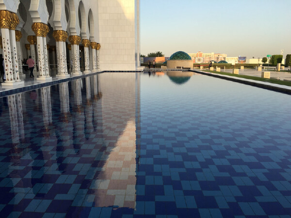 阿布扎比消费水平_阿布扎比旅游花费_去阿布