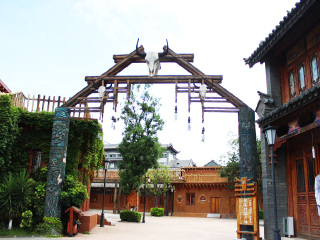 云南麗江游跟團(tuán)_正月云南麗江游報(bào)價(jià)_云南麗江旅游跟團(tuán)多少錢