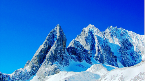 玉龙雪山