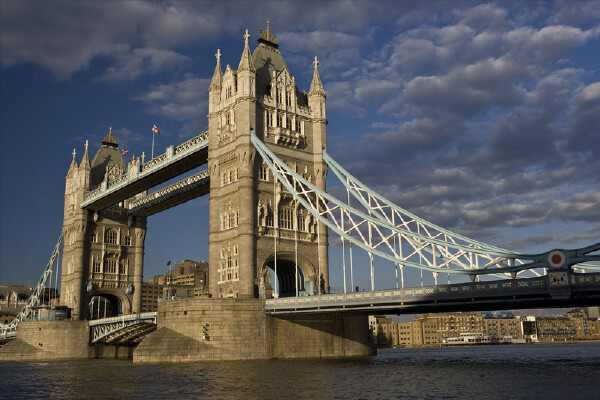 伦敦哪些地方非常值得去_第一次去伦敦最应该