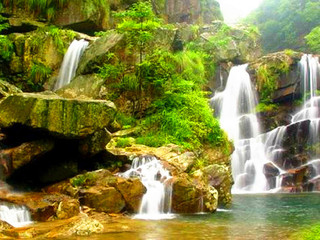  庐山碧龙潭--婺源-景德镇-井冈山5日游>九进南出 赠冰川漂流 享激情