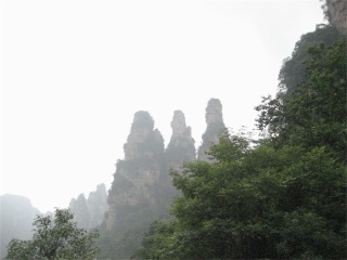 張家界天門山玻璃棧道旅游要多少錢2021_張家界天門山玻璃棧道特價(jià)旅游團(tuán)報(bào)價(jià)_張家界天門山玻璃棧道游 旅行團(tuán)
