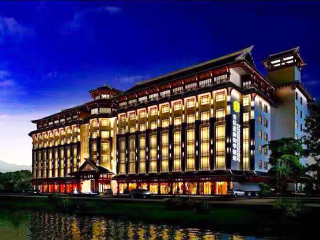云南香格里拉游花多少錢_云南香格里拉旅游組團(tuán)_去云南香格里拉靠譜的旅行團(tuán)