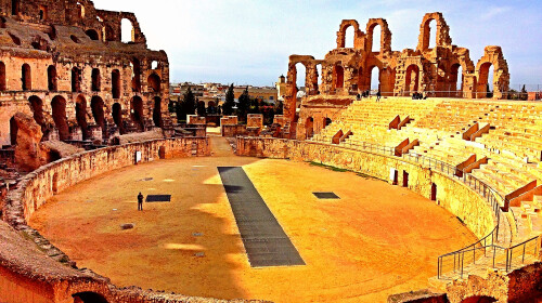 突尼斯摩洛哥13日游 蓝白小镇\/菲斯古城\/梅克内