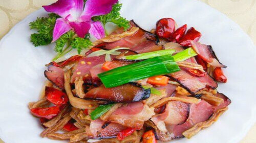宜昌美食——土家腊肉