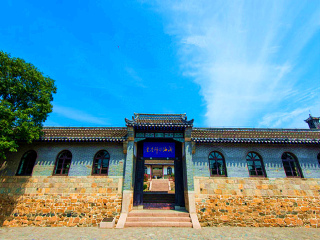 青島游8月份報(bào)價(jià)_青島旅游花費(fèi)一般多少_幾月去青島旅游便宜