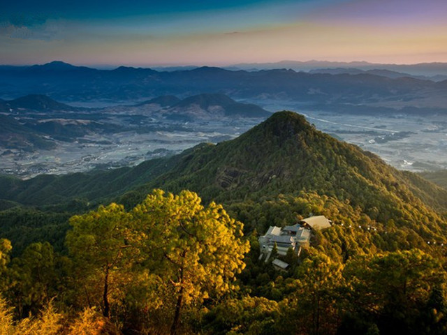 0自费,和顺古镇,5a热海,探秘火山公园,云峰山天然室外温泉泡汤,滇西