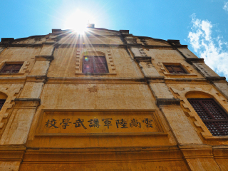 云南麗江旅游團(tuán)報(bào)價(jià)自由行_暑假云南麗江游價(jià)格_云南麗江旅游多少錢