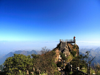 現(xiàn)在去莽山郴州旅游多少錢(qián)_現(xiàn)在到莽山郴州旅游多少錢(qián)_去莽山郴州游要多少錢(qián)