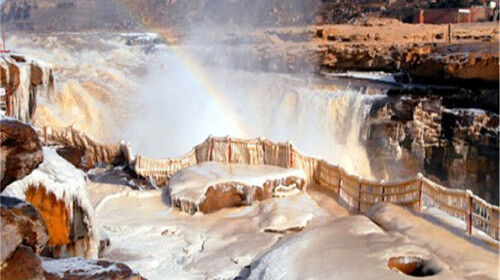  山西绵山-壶口瀑布-乔家大院-平遥古城4日游></p></a>爸妈游山西,赠送特产大